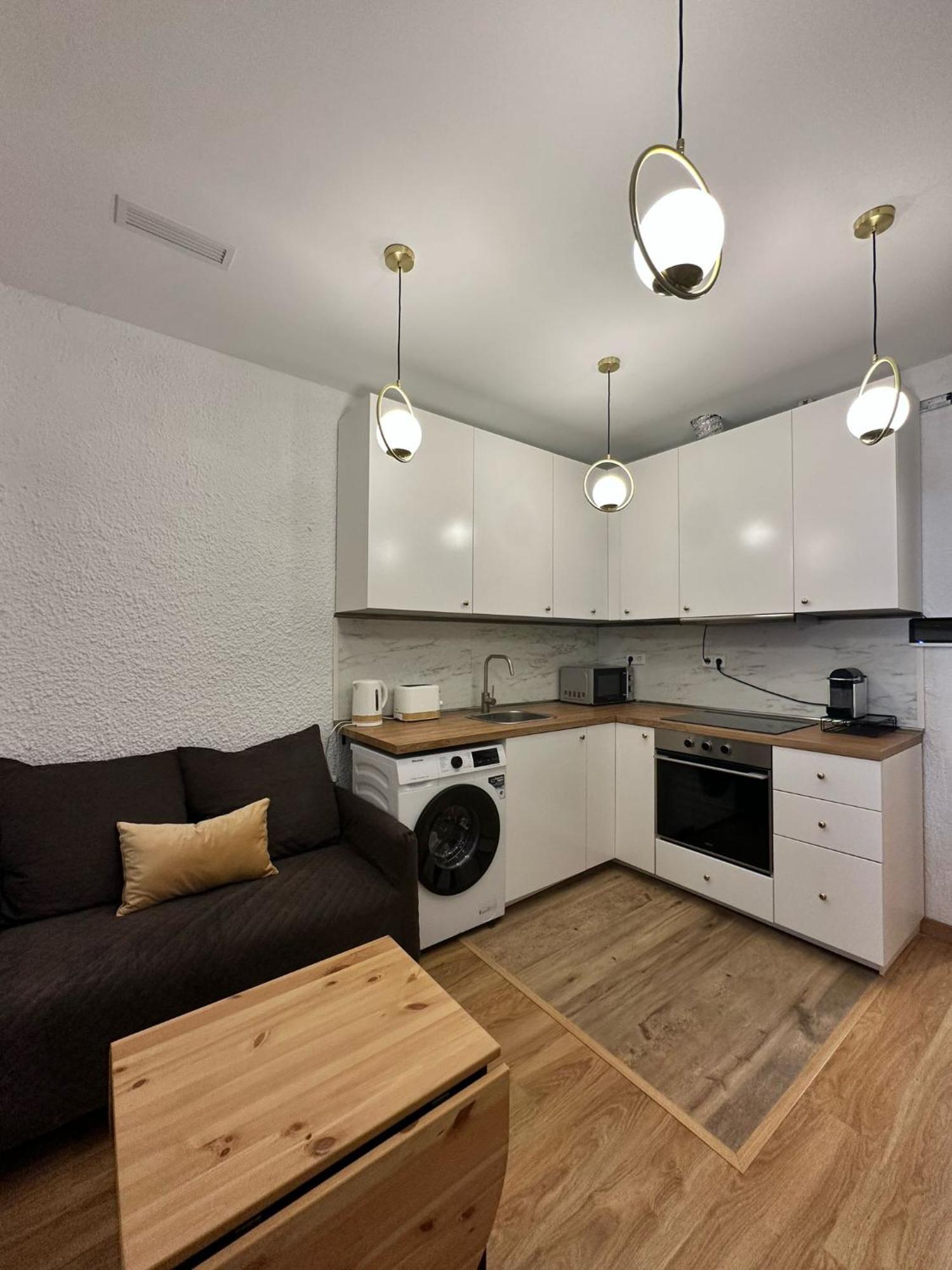 Mi Casa Es Tu Casa Daire L'Hospitalet de Llobregat Dış mekan fotoğraf