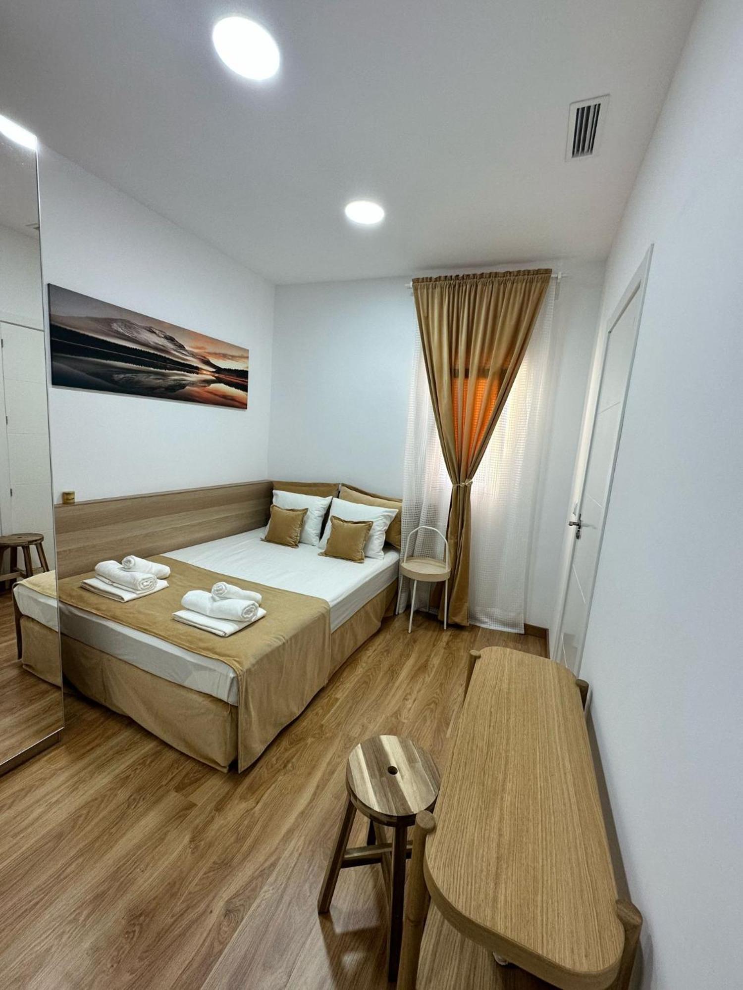 Mi Casa Es Tu Casa Daire L'Hospitalet de Llobregat Dış mekan fotoğraf